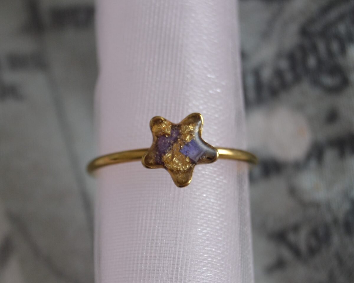 Anillo Estrella con Flores Naturales