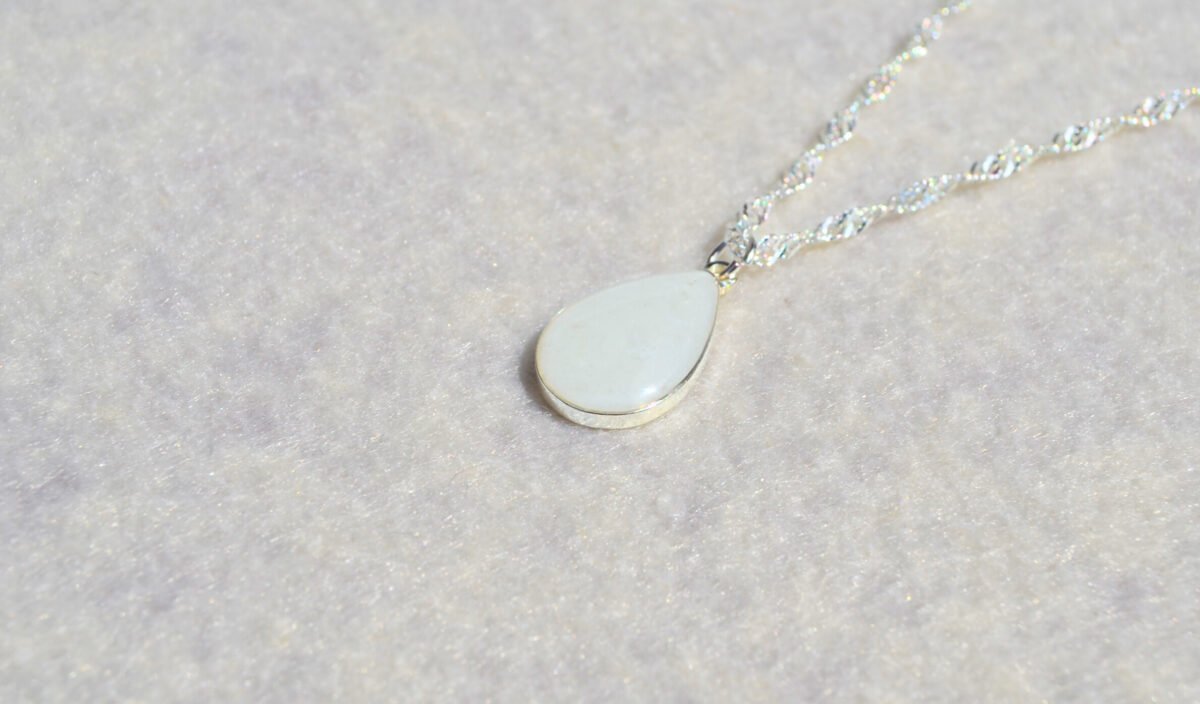 Colgante Maternal Personalizado de Plata de Ley (Modelo Biselado) - Imagen 4